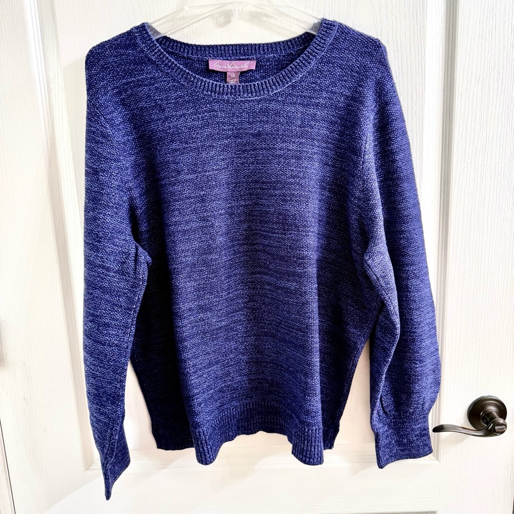 Gloria Vanderbilt Navy Crewneck Sweater